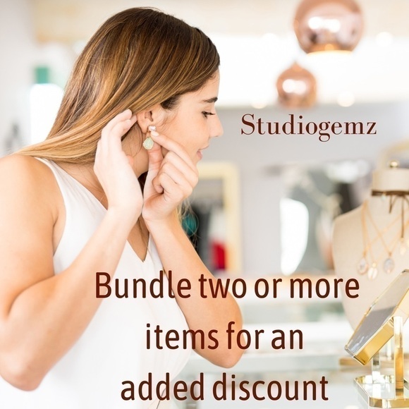 🎉hp🎉new Gold/Sterling Silver Double Circle Earrings - Picture 9 of 11